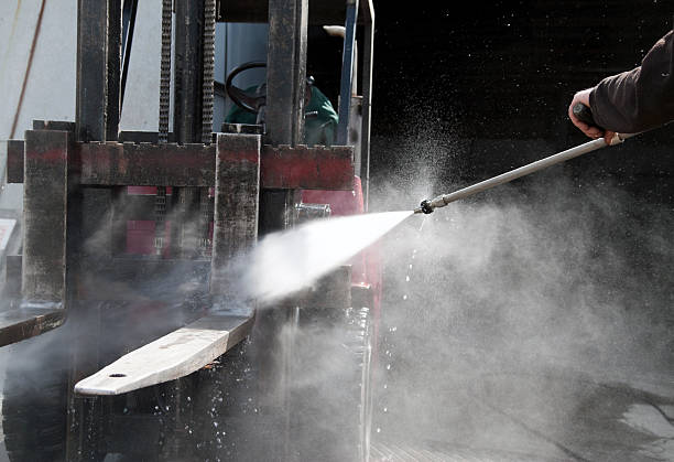 Pressure Washing Services for Businesses in South Cleveland, TN